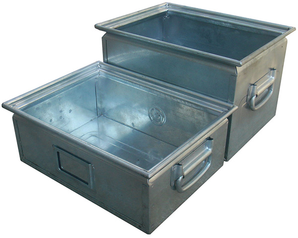 通達(dá)物流機(jī)器為您講解金屬周轉(zhuǎn)箱相較于傳統(tǒng)周轉(zhuǎn)箱優(yōu)劣勢(shì)