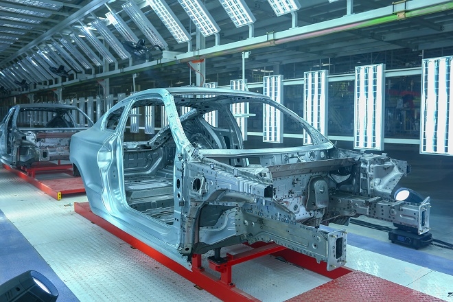 金屬周轉(zhuǎn)箱對于汽車零部件出口的包裝需要注意點