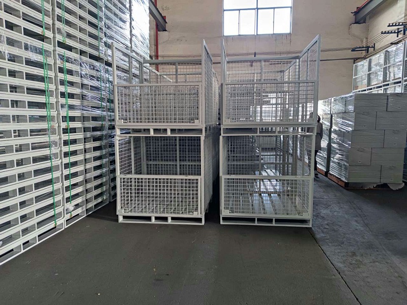 金屬周轉箱與其他不同箱體結構的比較