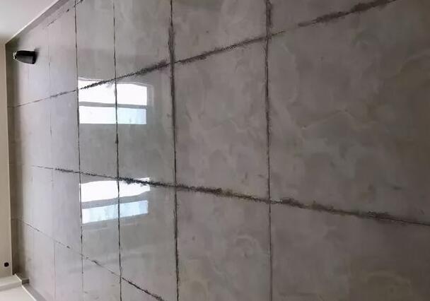 美縫劑弄到手上洗不掉，常見的幾種處理方法